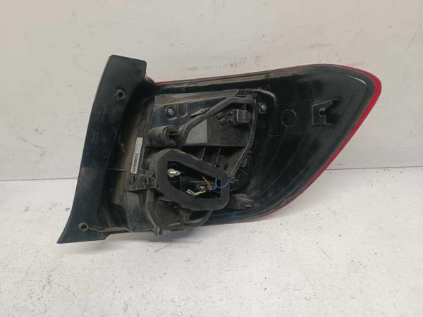 FEU ARRIERE GAUCHE DACIA - Vue 2